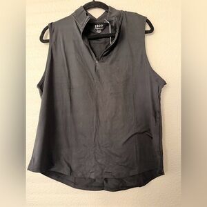 Izod Black Sleeveless Sleeveless Top